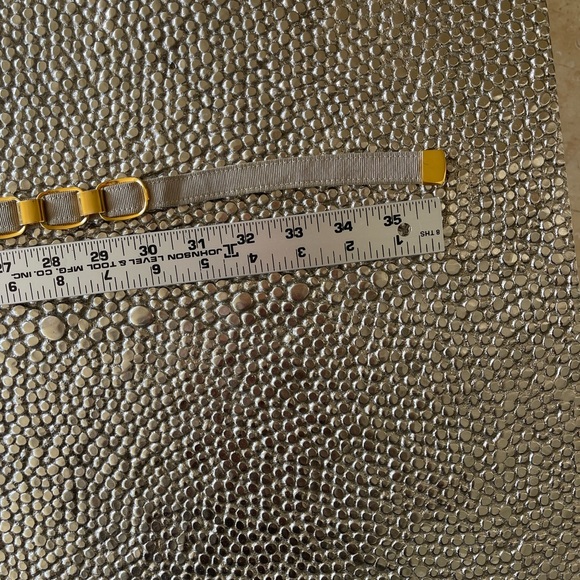 VINTAGE SALVATORE FERRAGAMO cream gold toned logo BELT - Picture 8 of 13